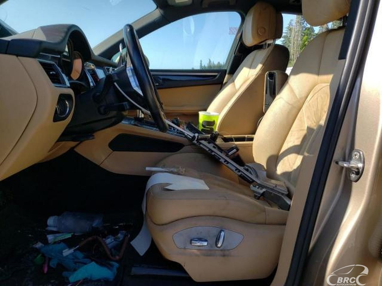 Porsche Macan | 58