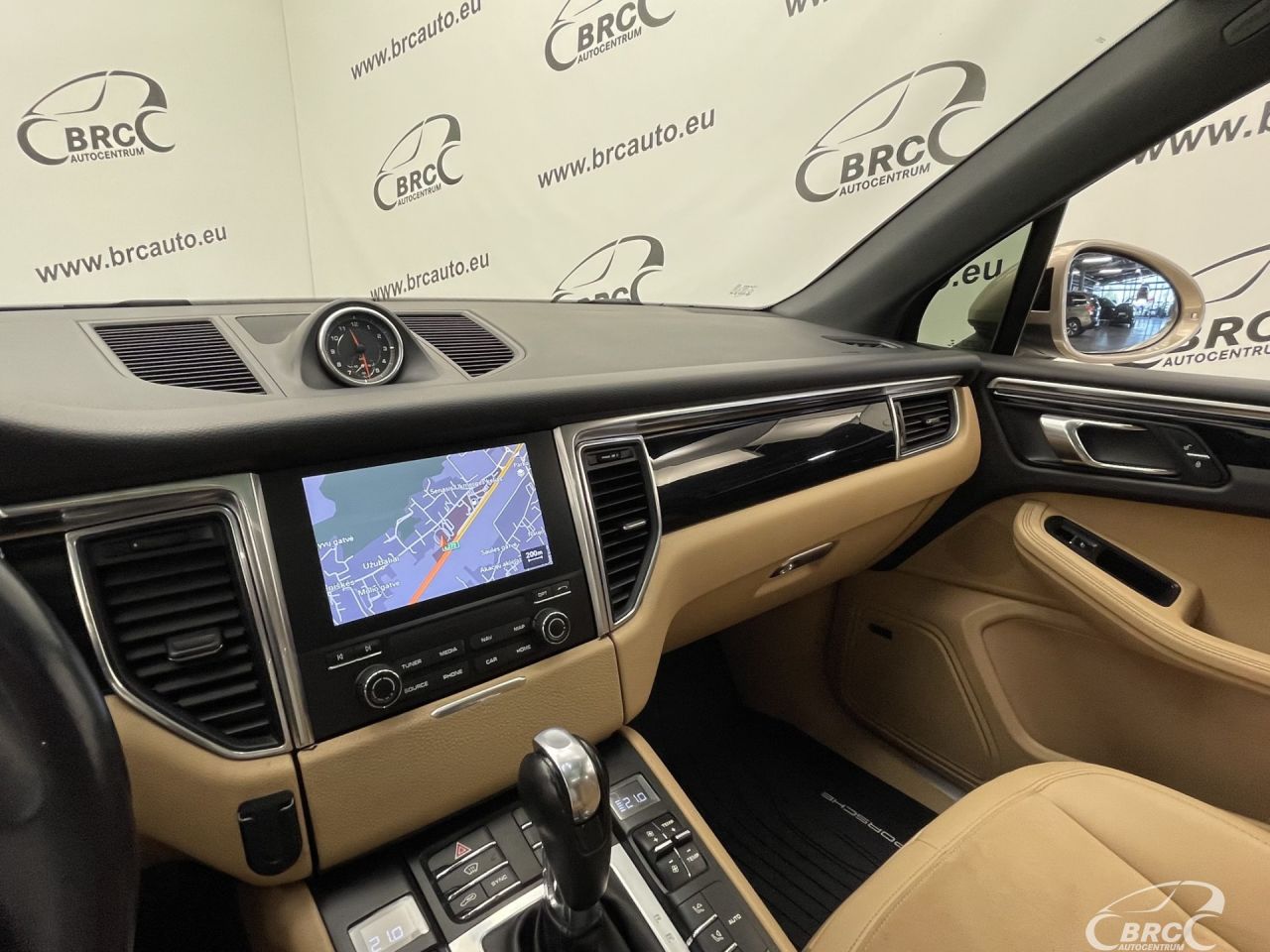 Porsche Macan | 27