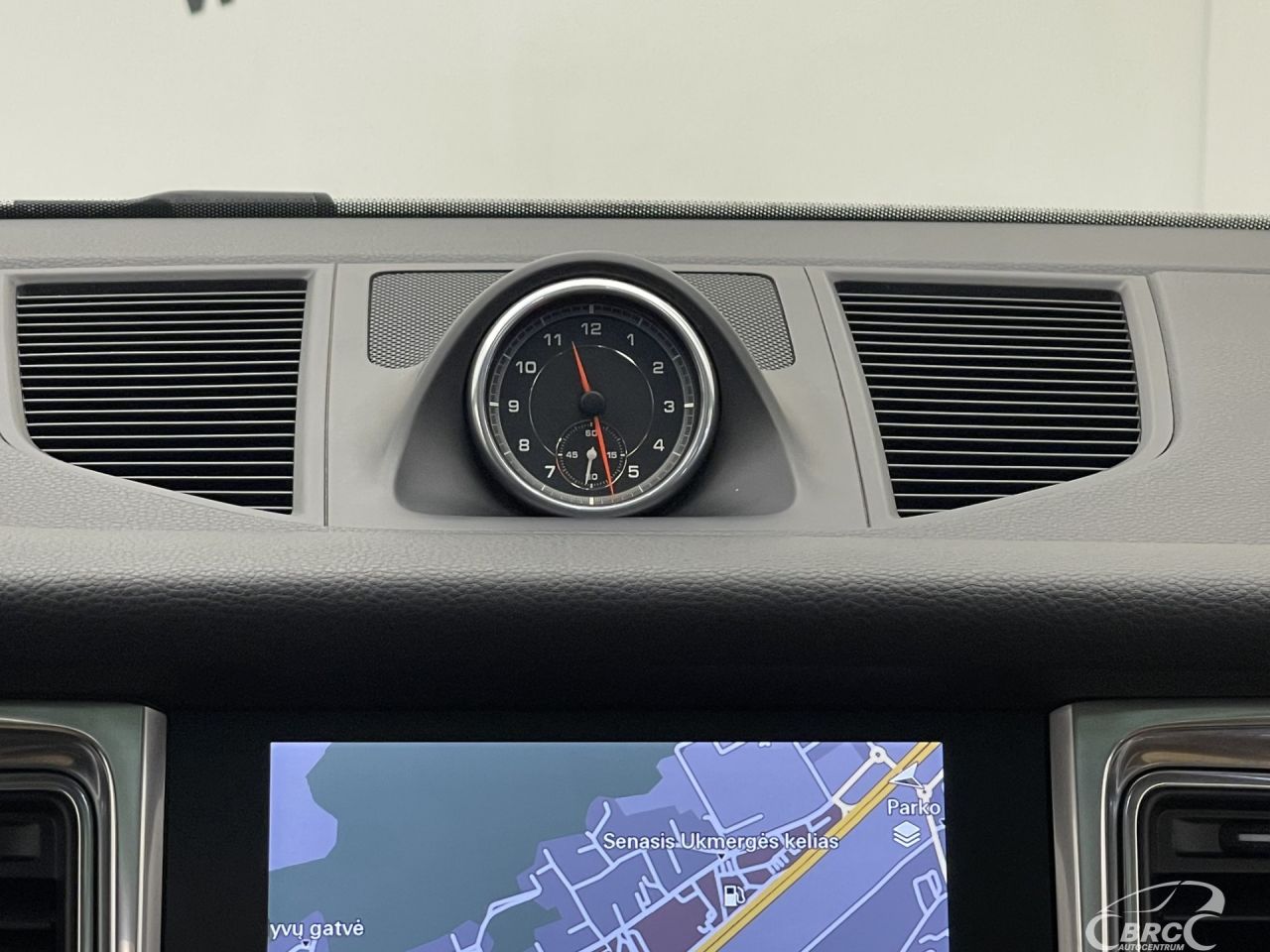 Porsche Macan | 16