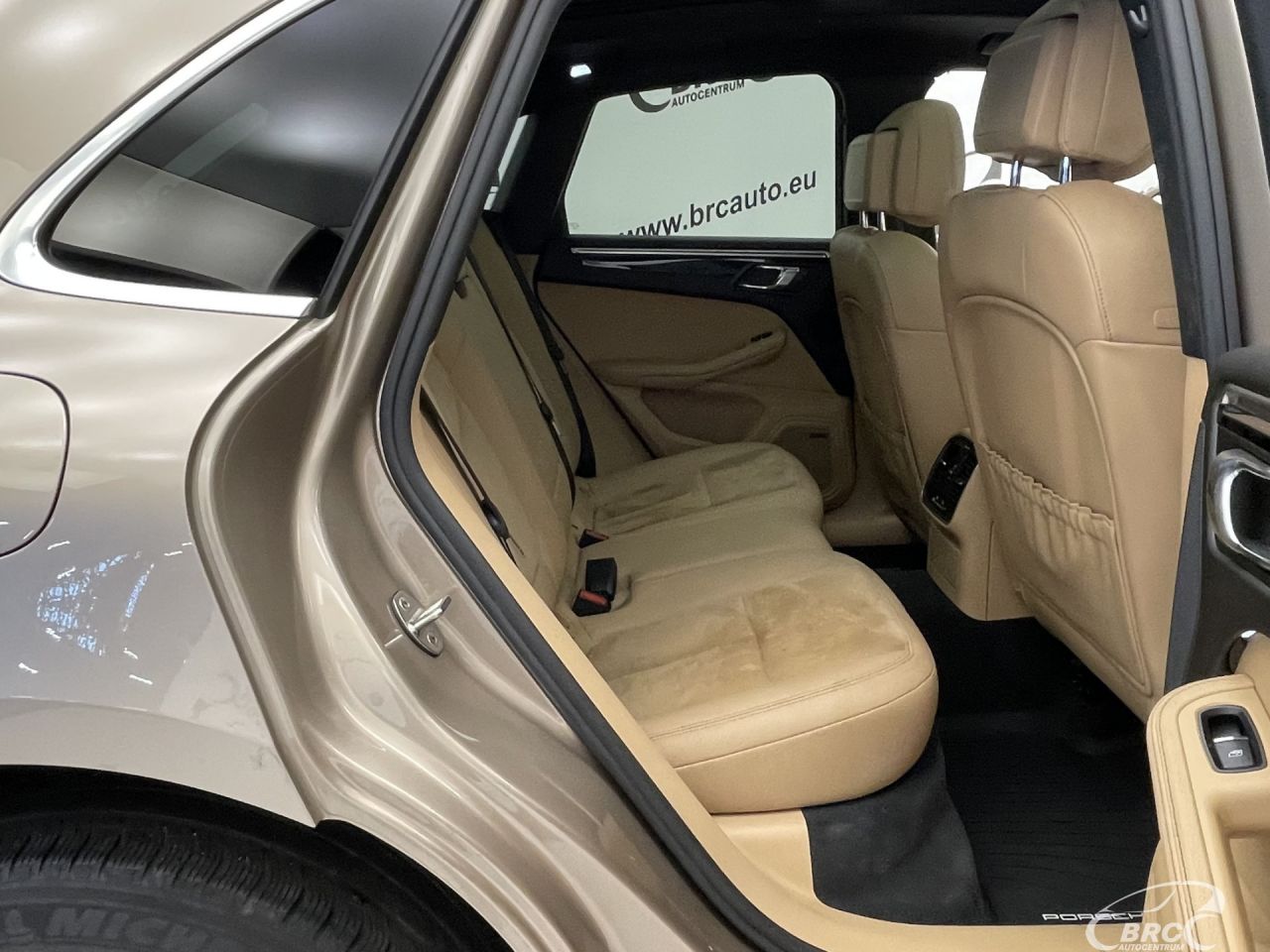 Porsche Macan | 9