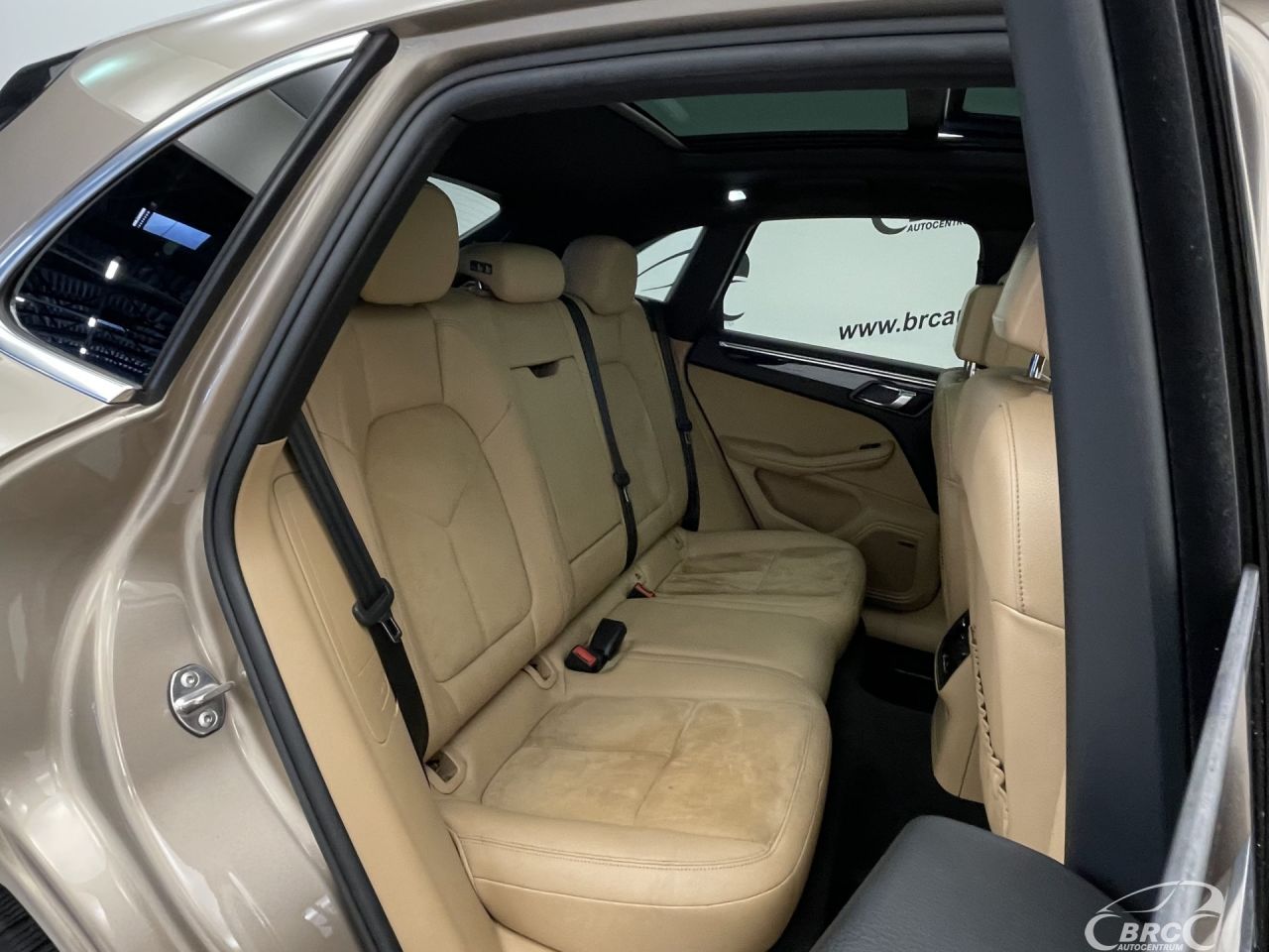 Porsche Macan | 11