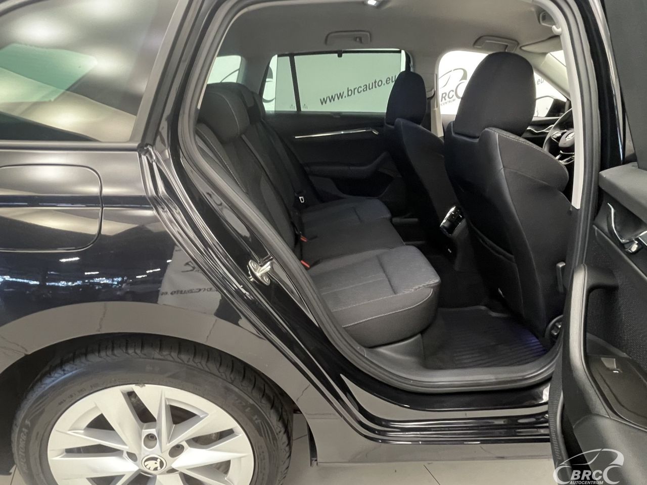 Skoda Octavia | 10