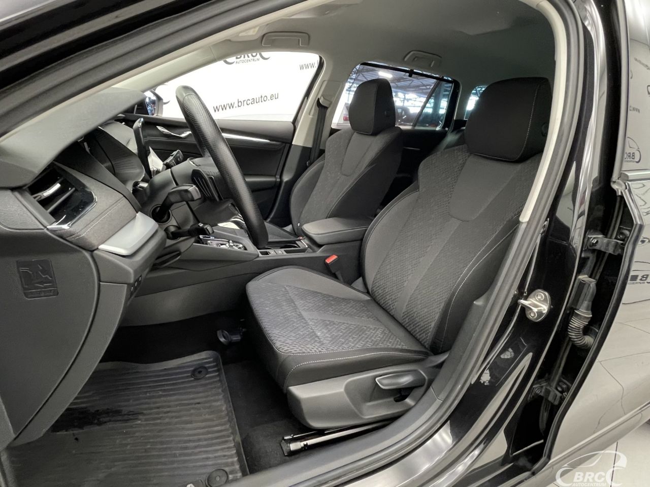 Skoda Octavia | 23