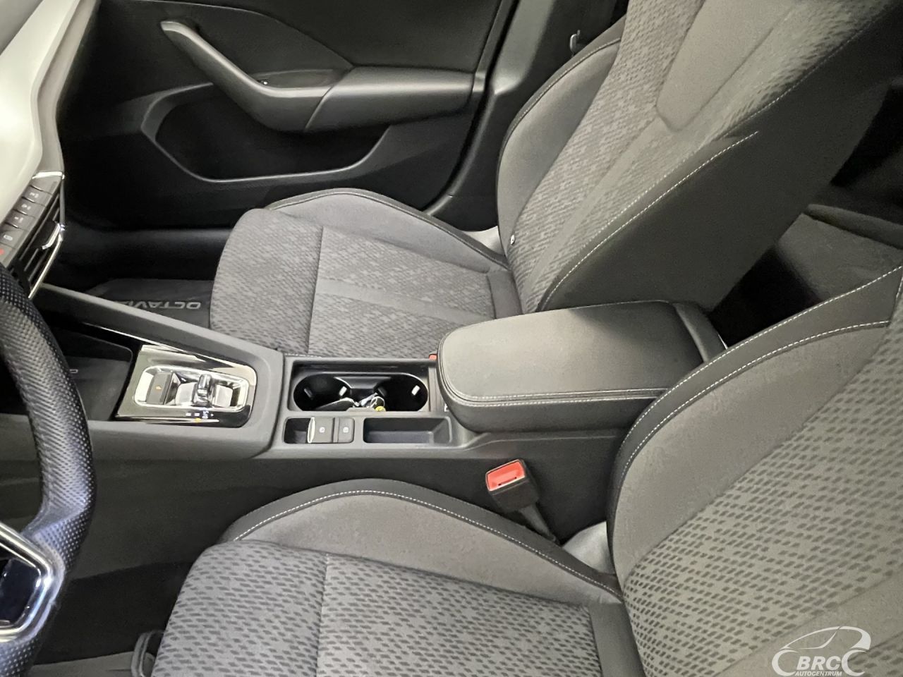 Skoda Octavia | 24