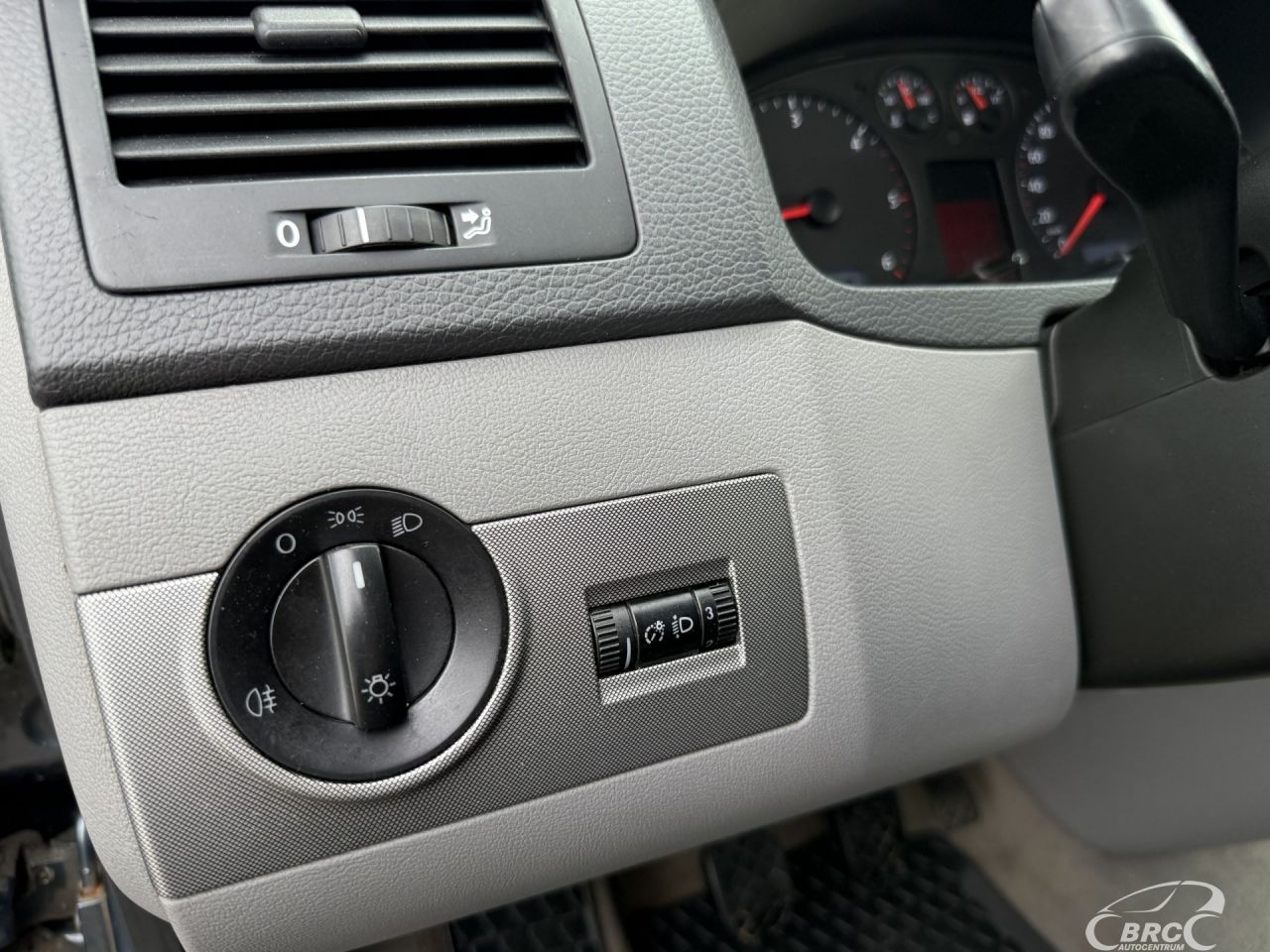 Volkswagen Multivan | 21