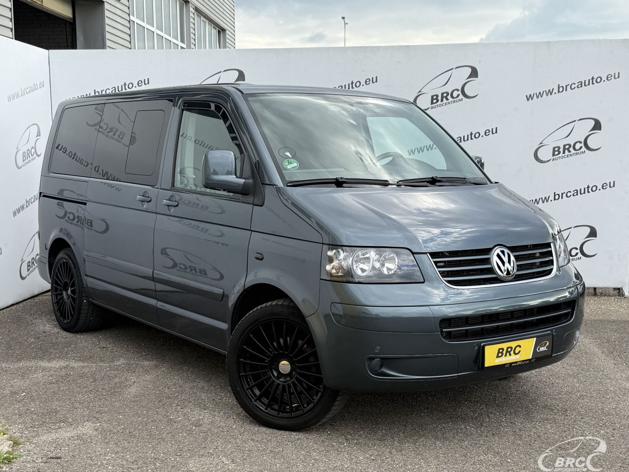 Volkswagen Multivan | 28