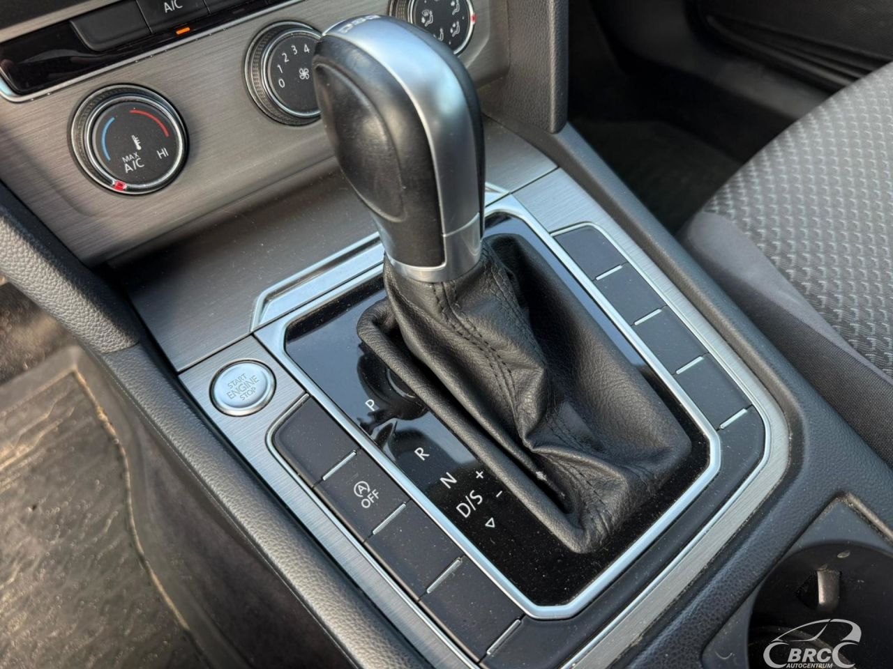 Volkswagen Passat | 16