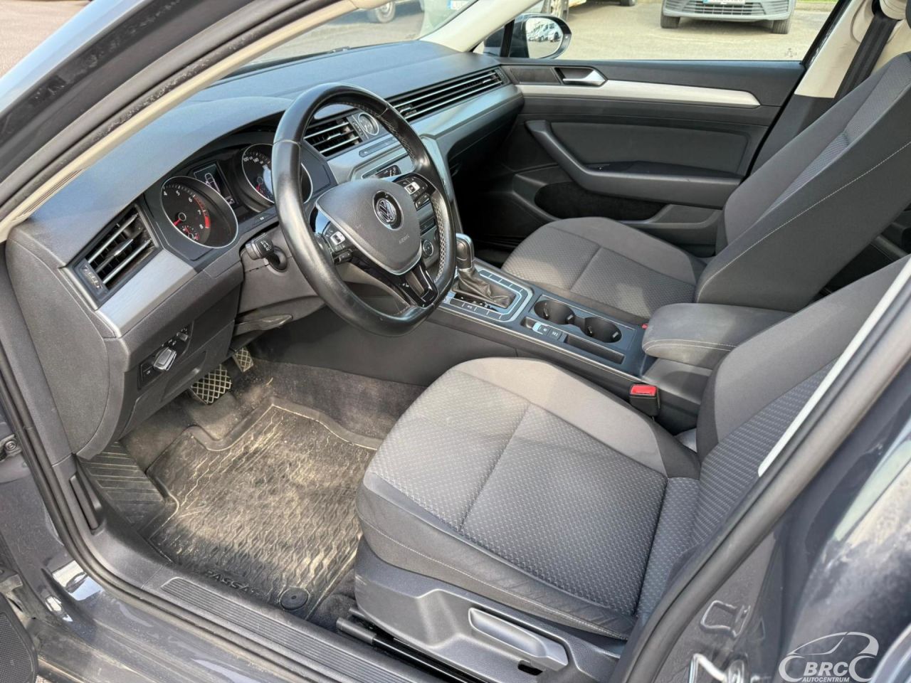 Volkswagen Passat | 9