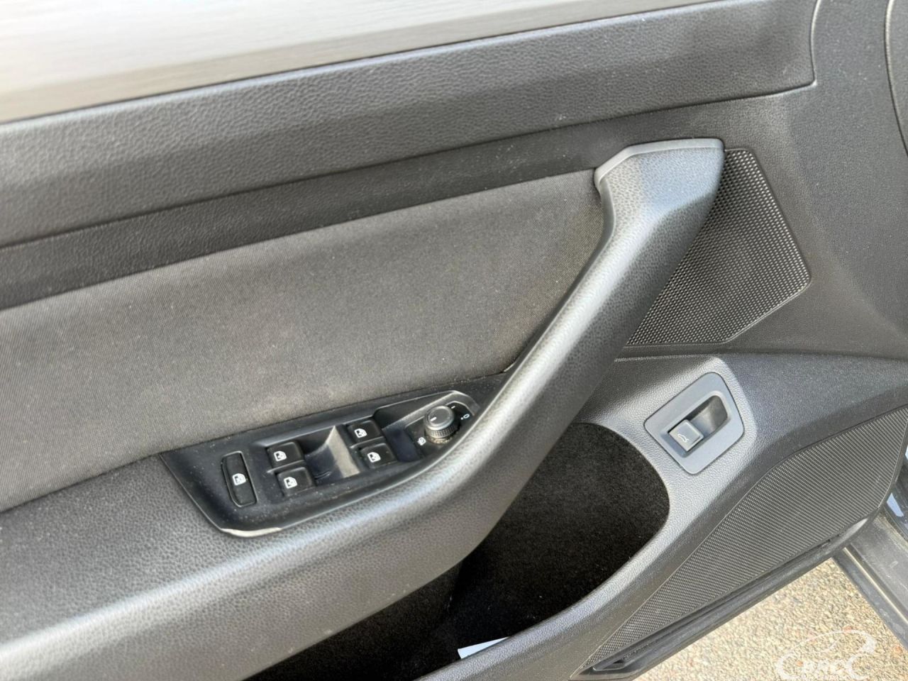Volkswagen Passat | 8