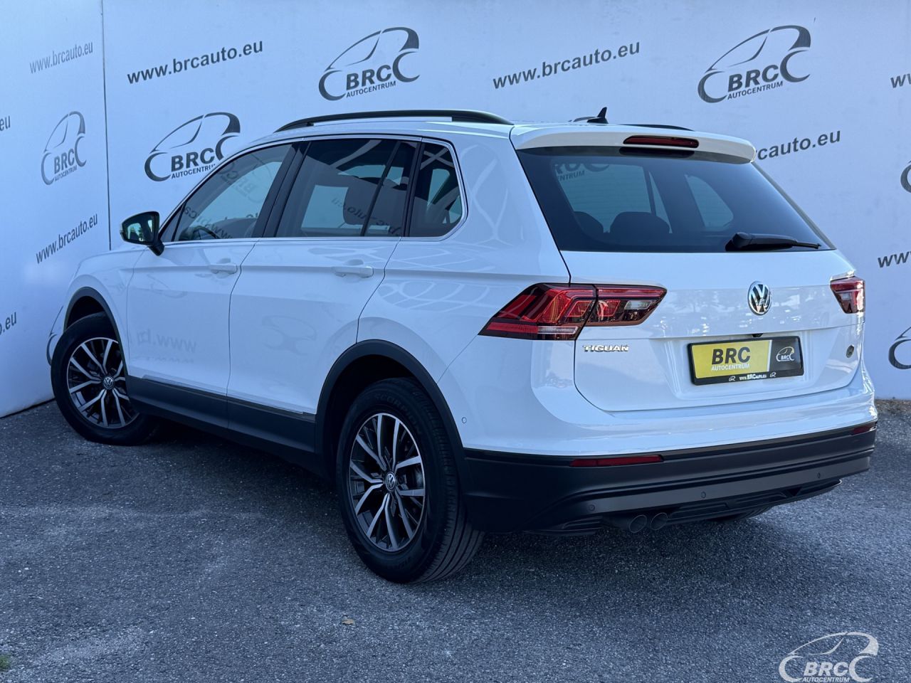 Volkswagen Tiguan | 40
