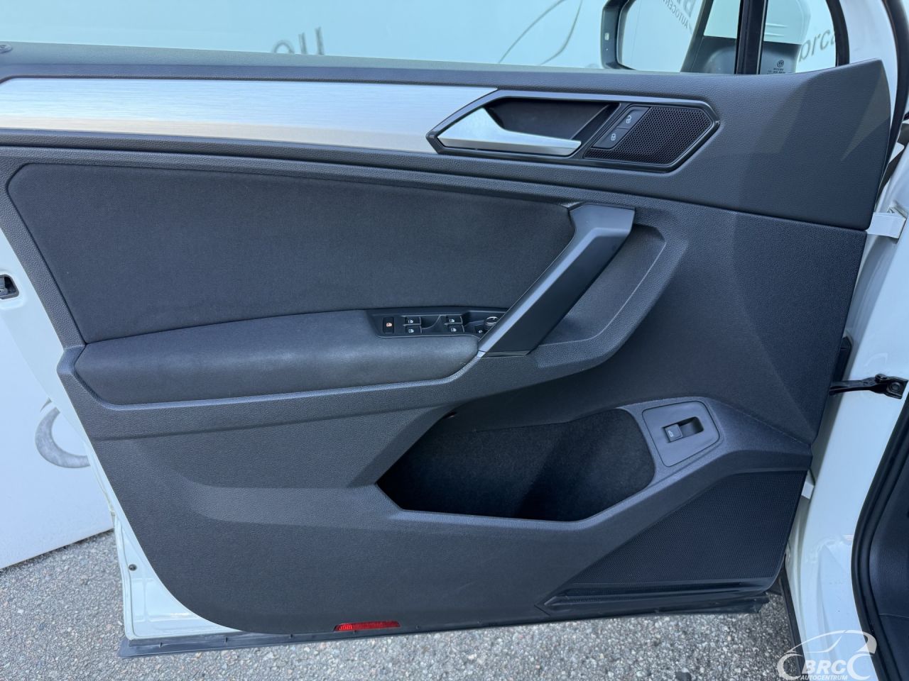 Volkswagen Tiguan | 18