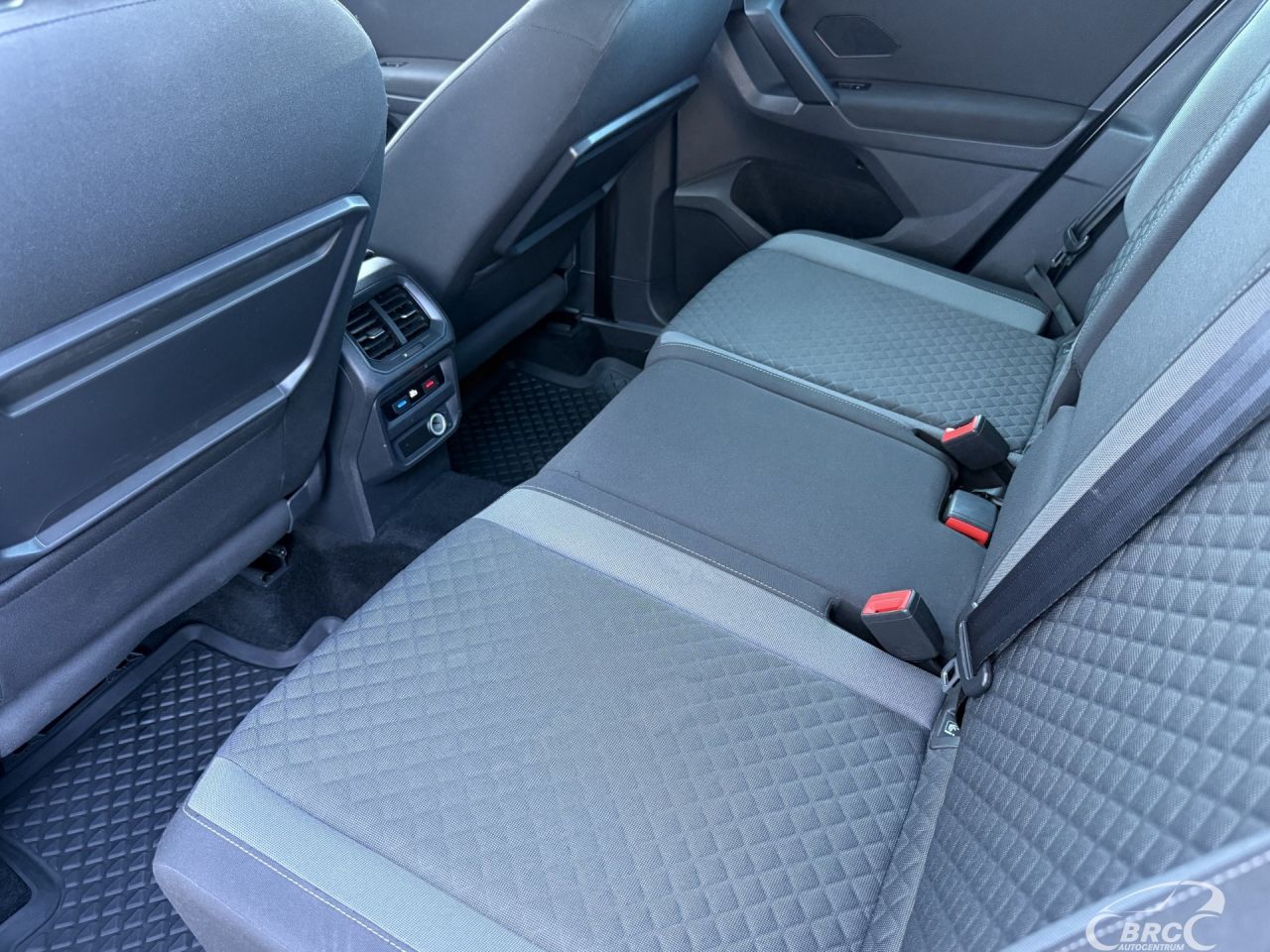 Volkswagen Tiguan | 15