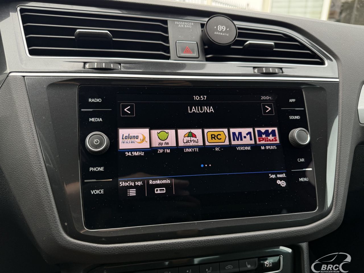 Volkswagen Tiguan | 24