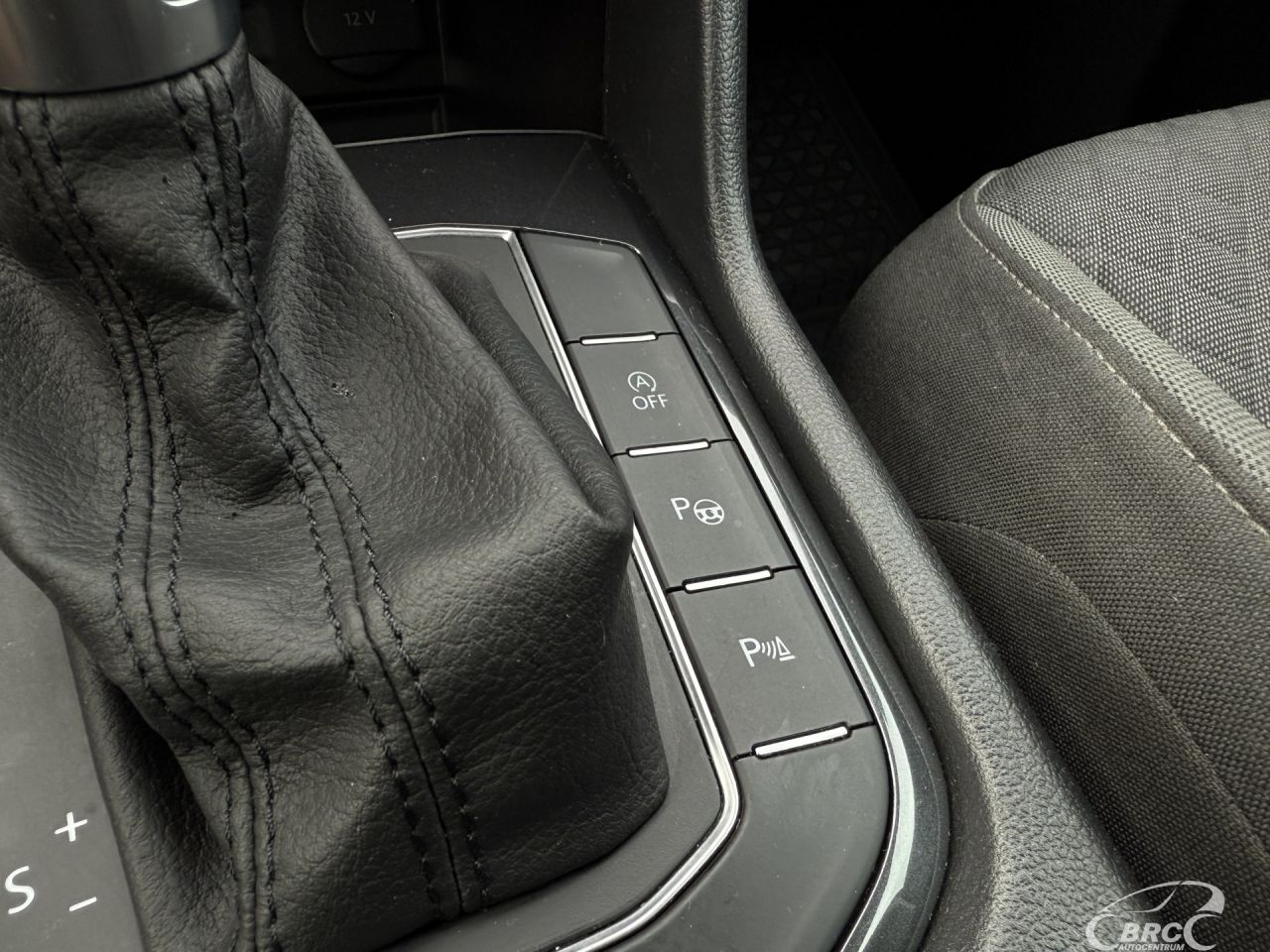 Volkswagen Tiguan | 23