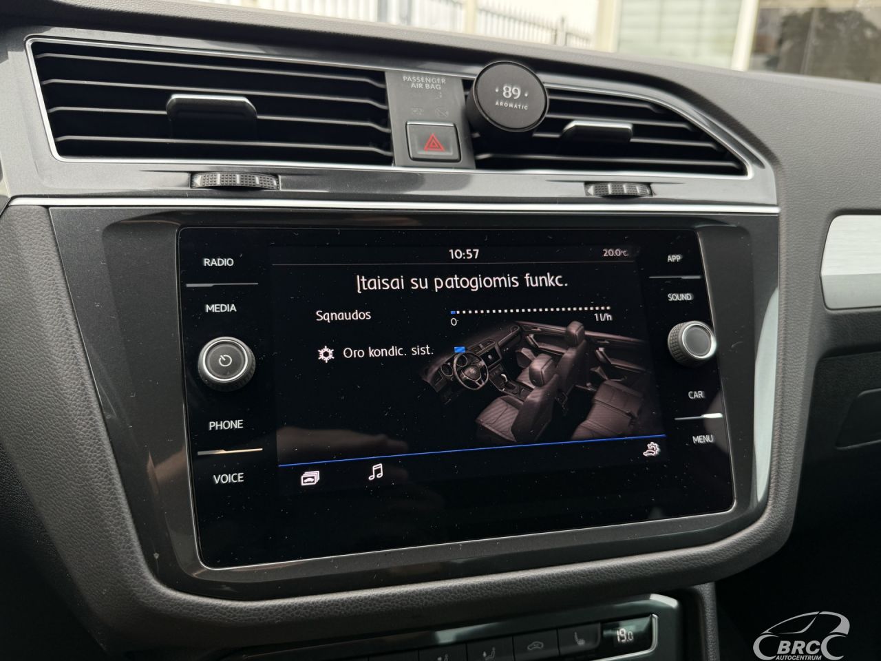 Volkswagen Tiguan | 25