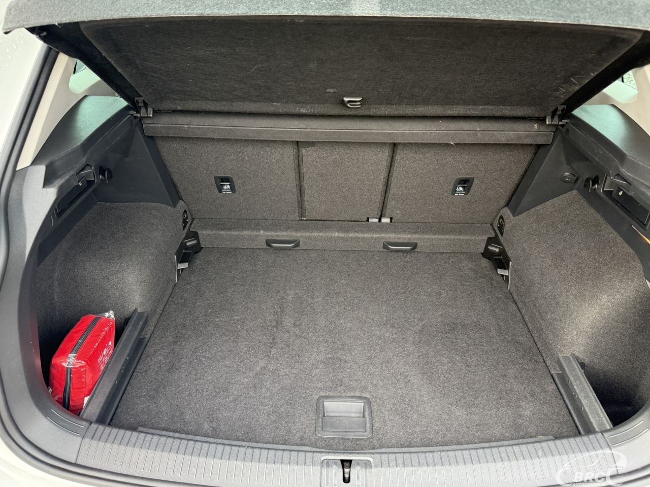 Volkswagen Tiguan | 9