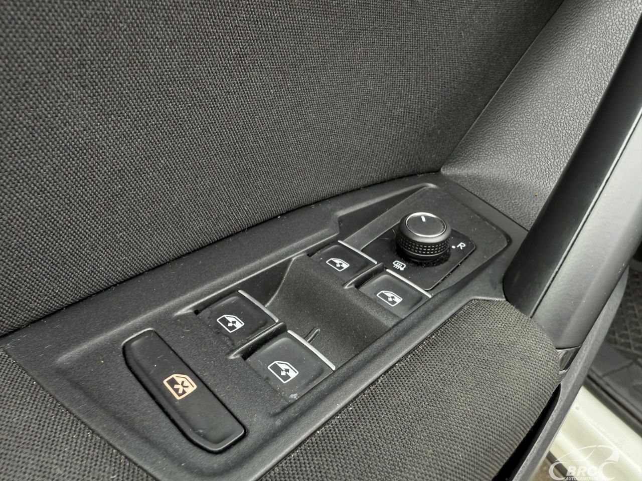 Volkswagen Tiguan | 16