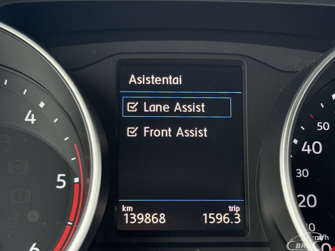 Volkswagen Tiguan | 29