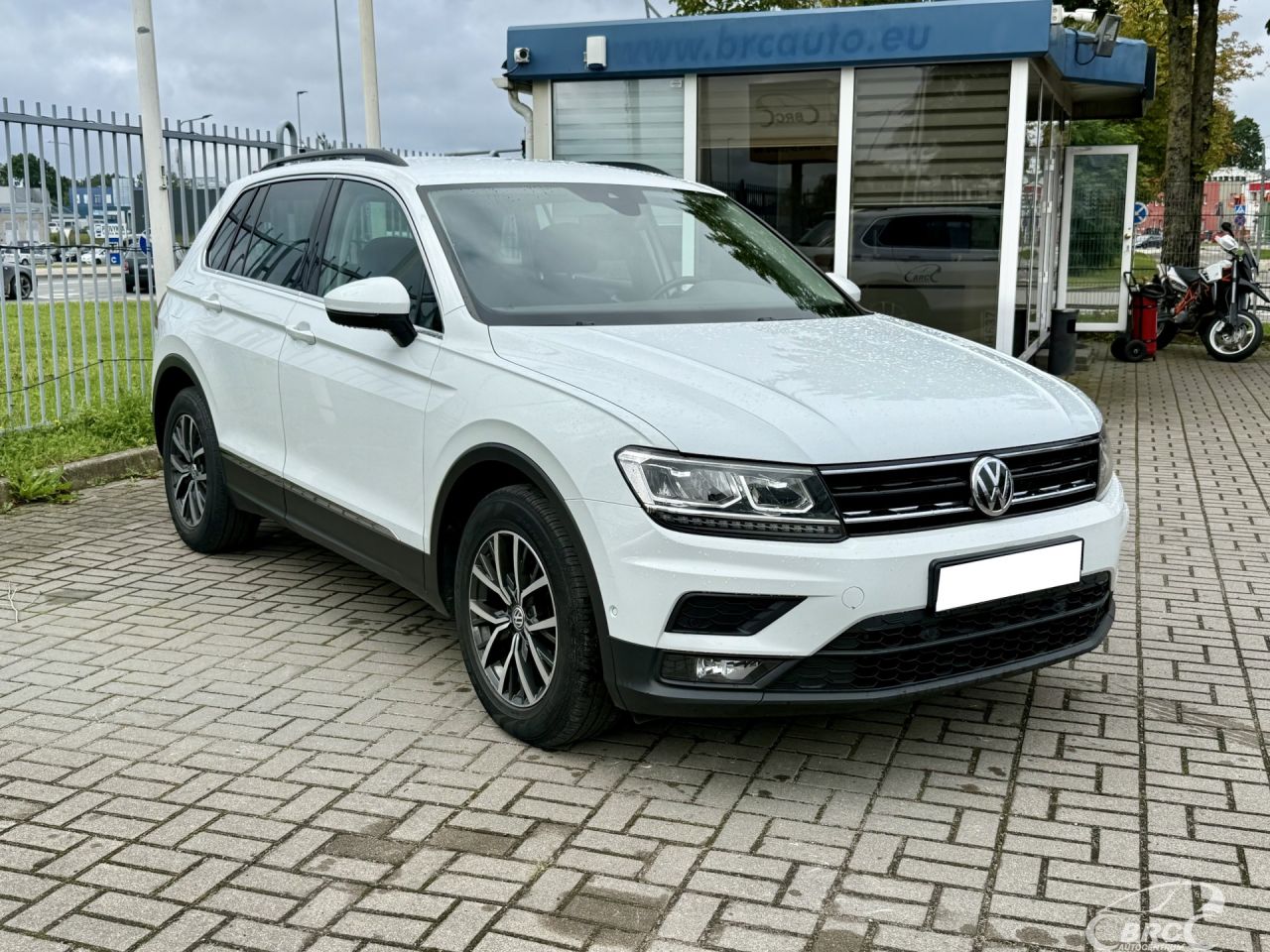 Volkswagen Tiguan | 32