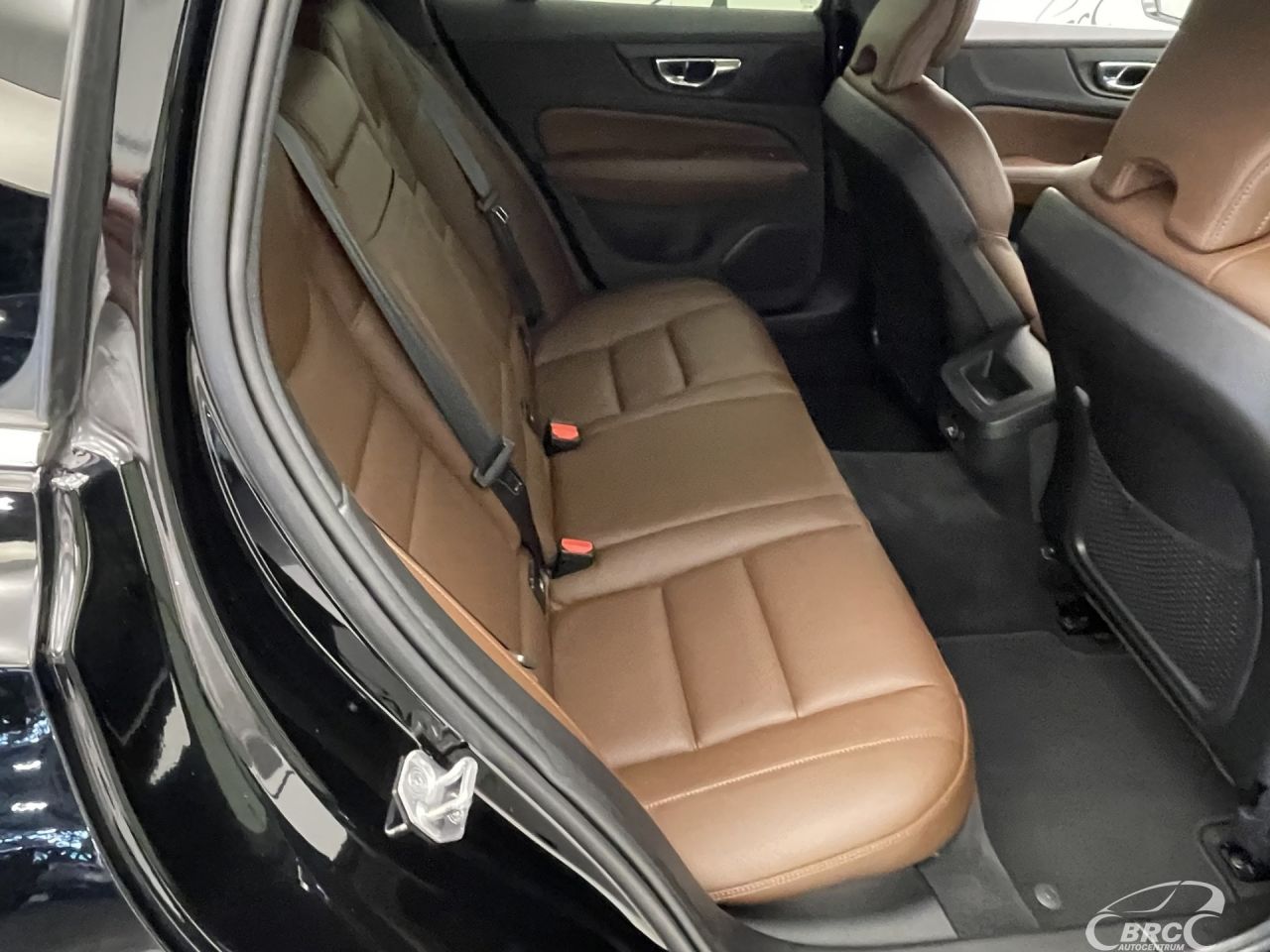 Volvo V60 | 9