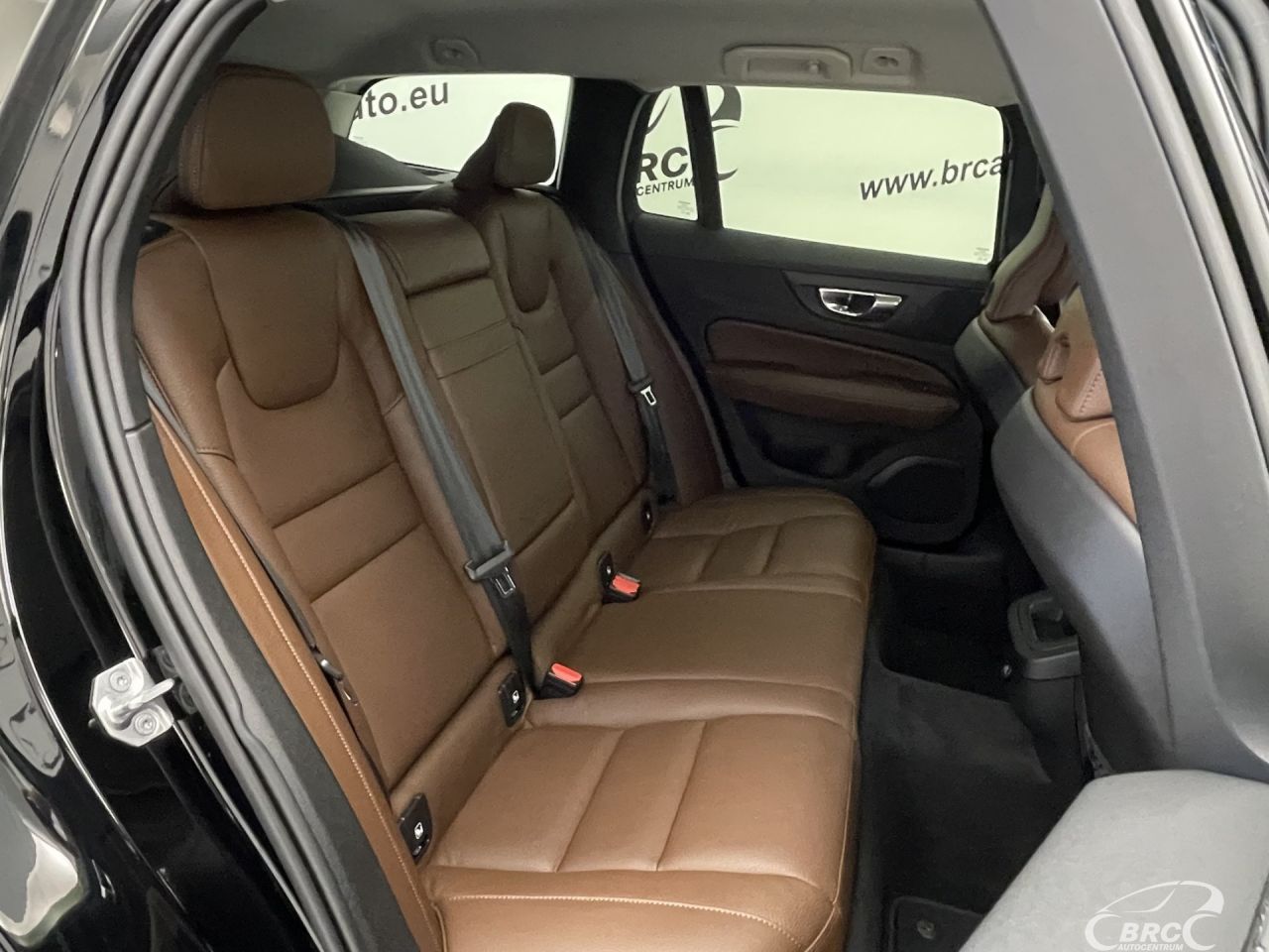 Volvo V60 | 10