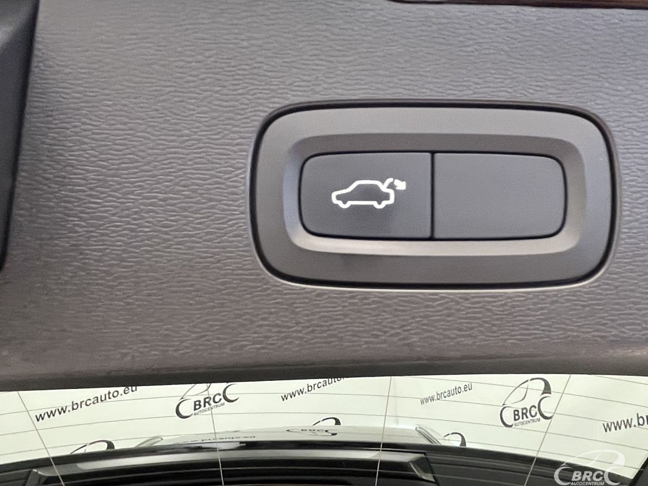 Volvo V60 | 43