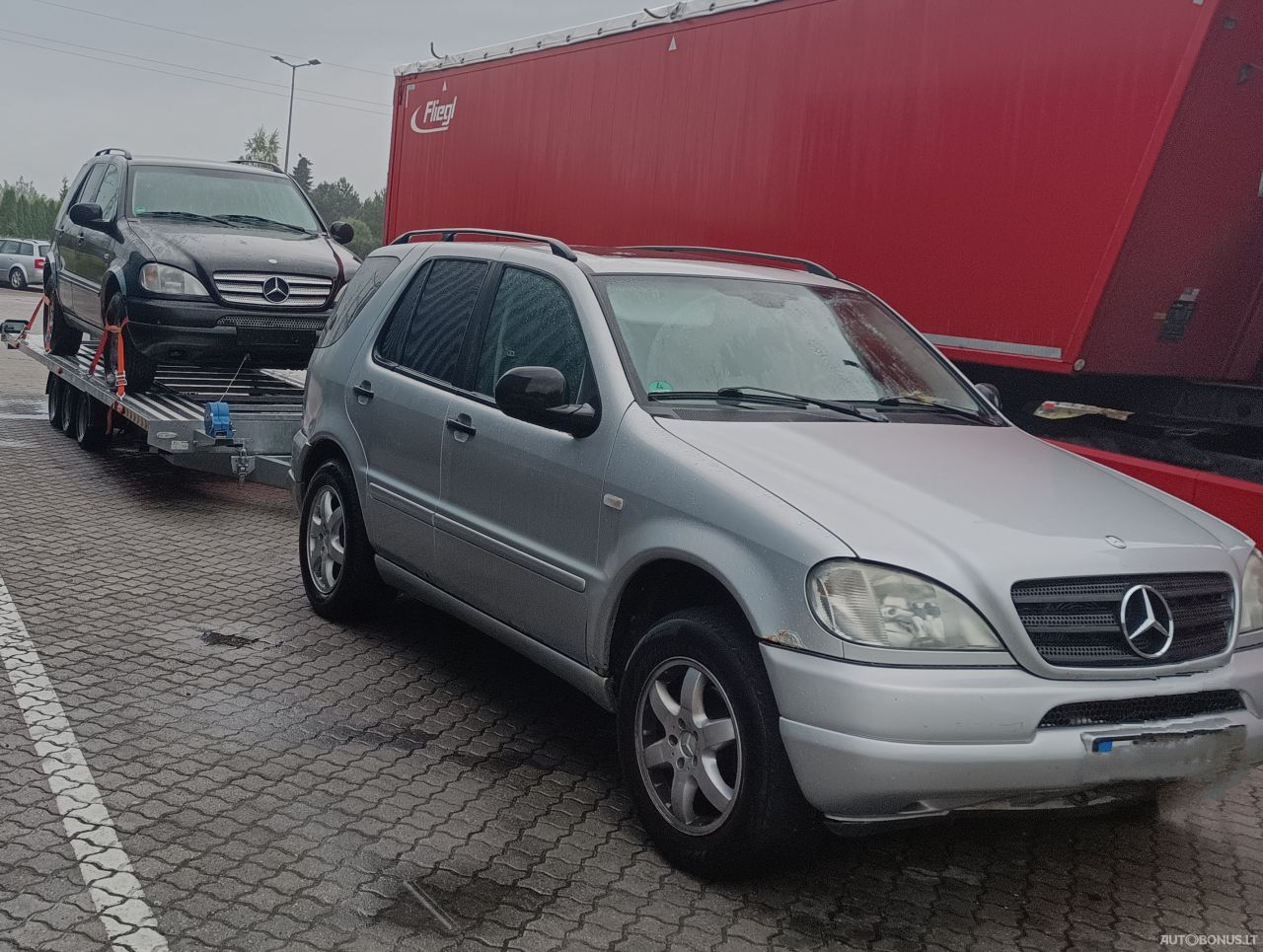 Mercedes-Benz ML320