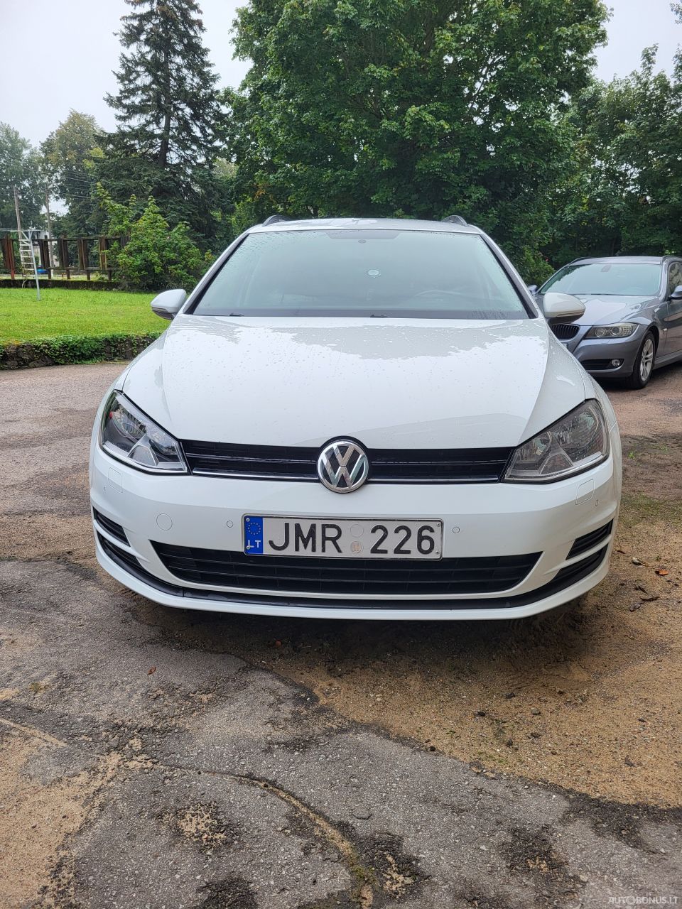 Volkswagen Golf | 1