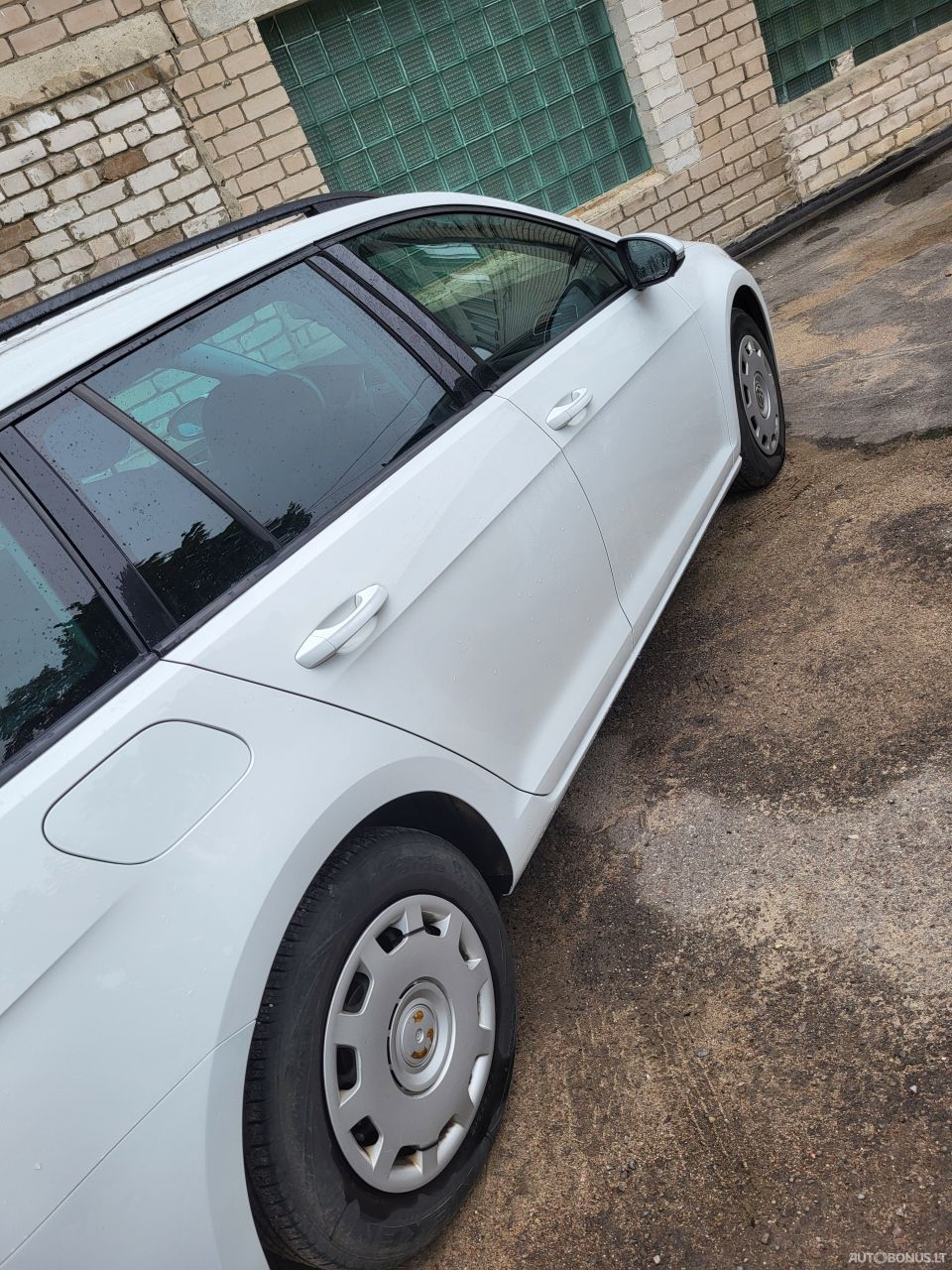 Volkswagen Golf | 5