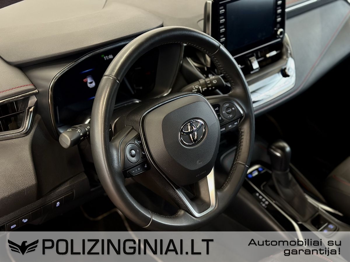 Toyota Corolla | 8
