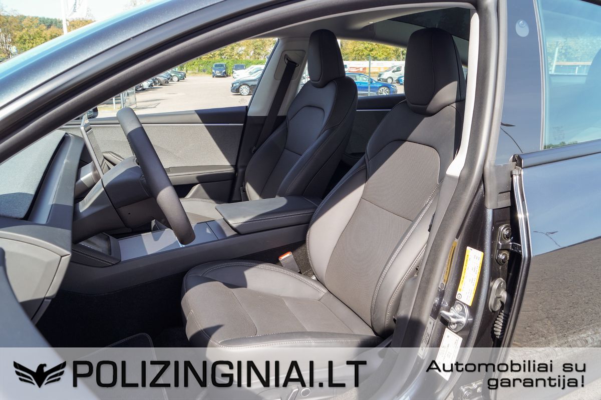 Tesla Model 3 | 17