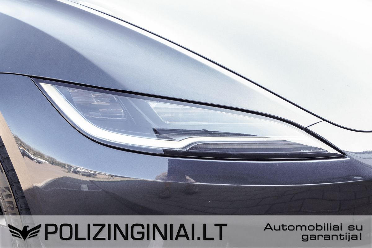 Tesla Model 3 | 21