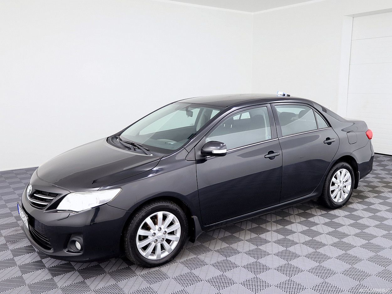 Toyota Corolla | 1