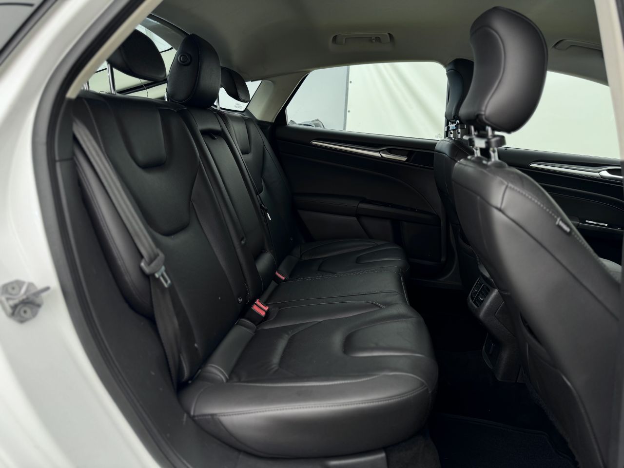 Ford Mondeo | 12