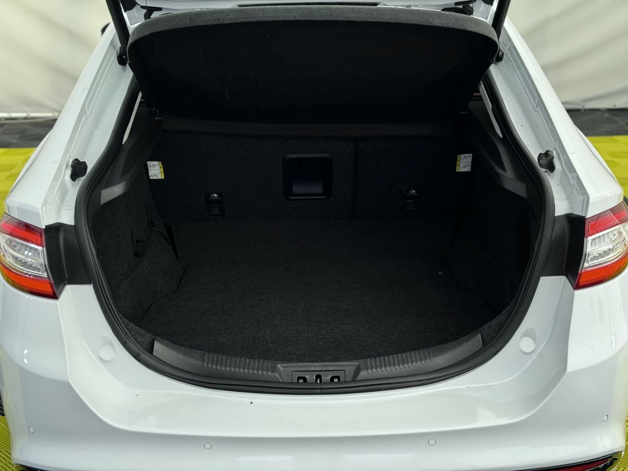 Ford Mondeo | 11
