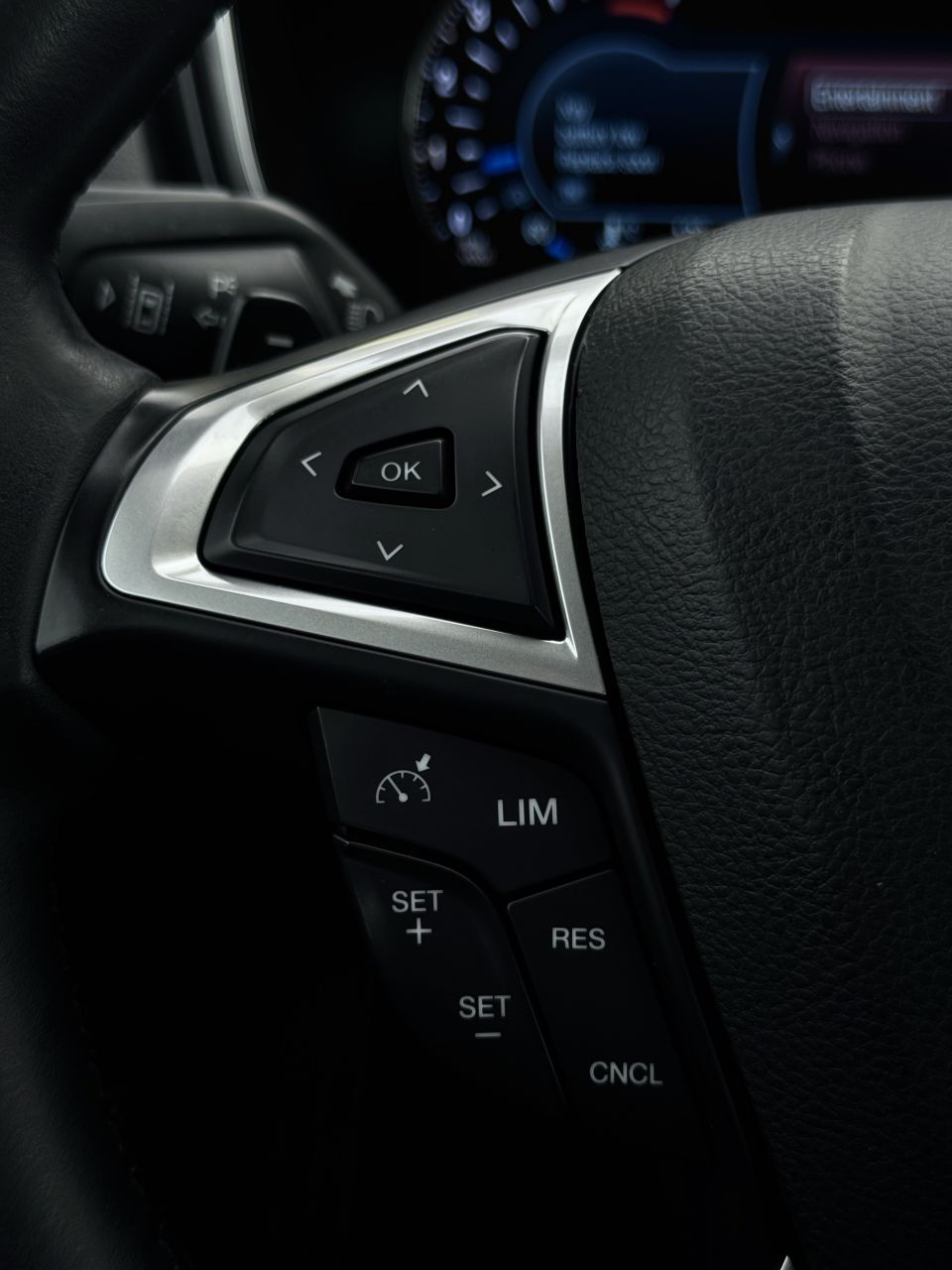 Ford Mondeo | 25