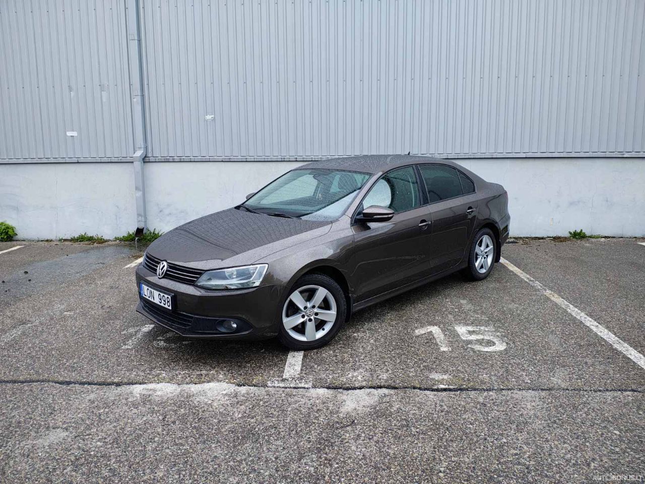 Volkswagen Jetta | 2