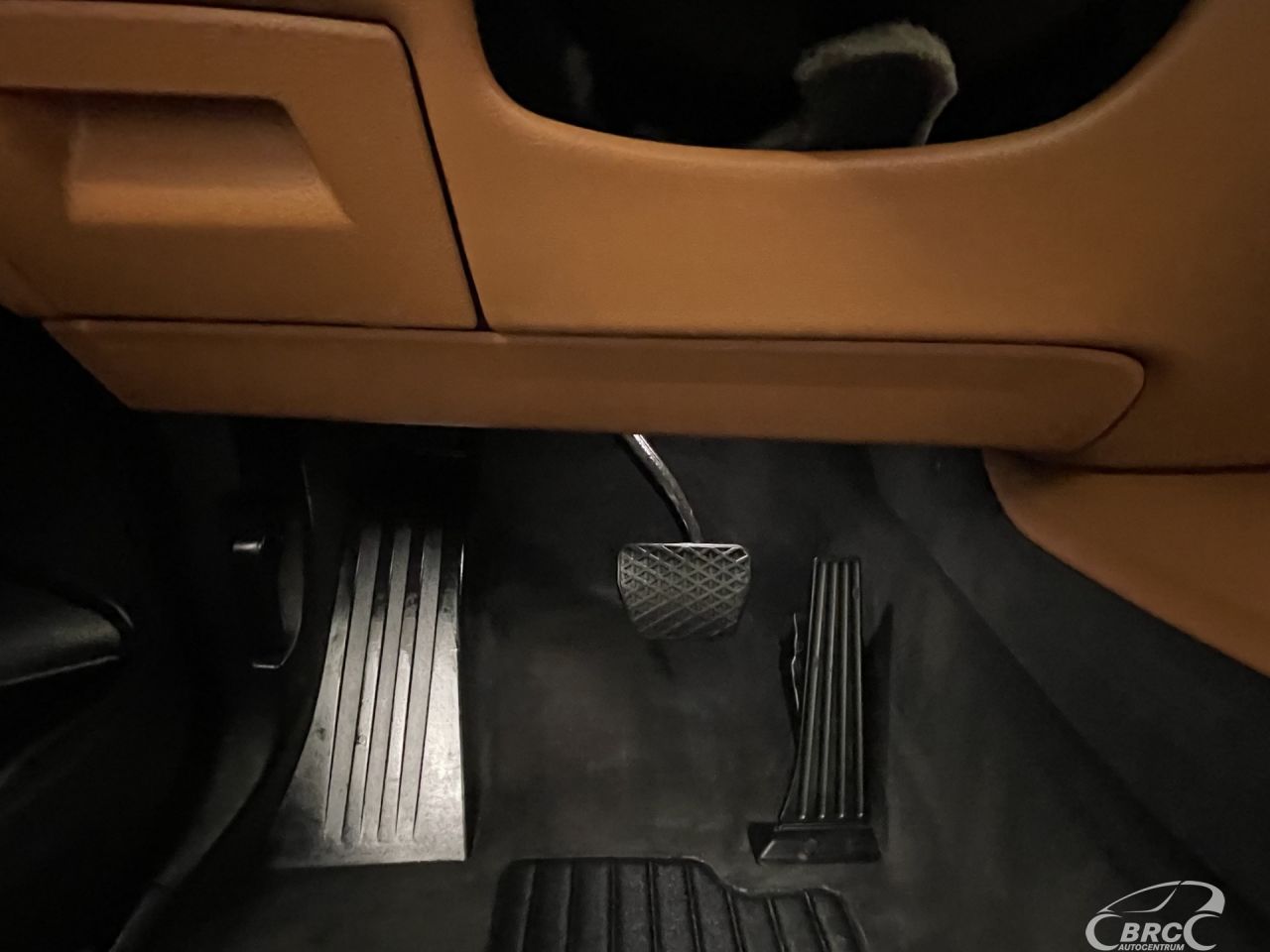 BMW X6 | 34
