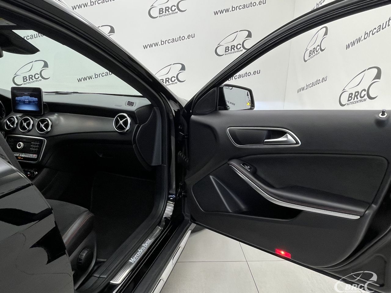 Mercedes-Benz GLA250 | 7