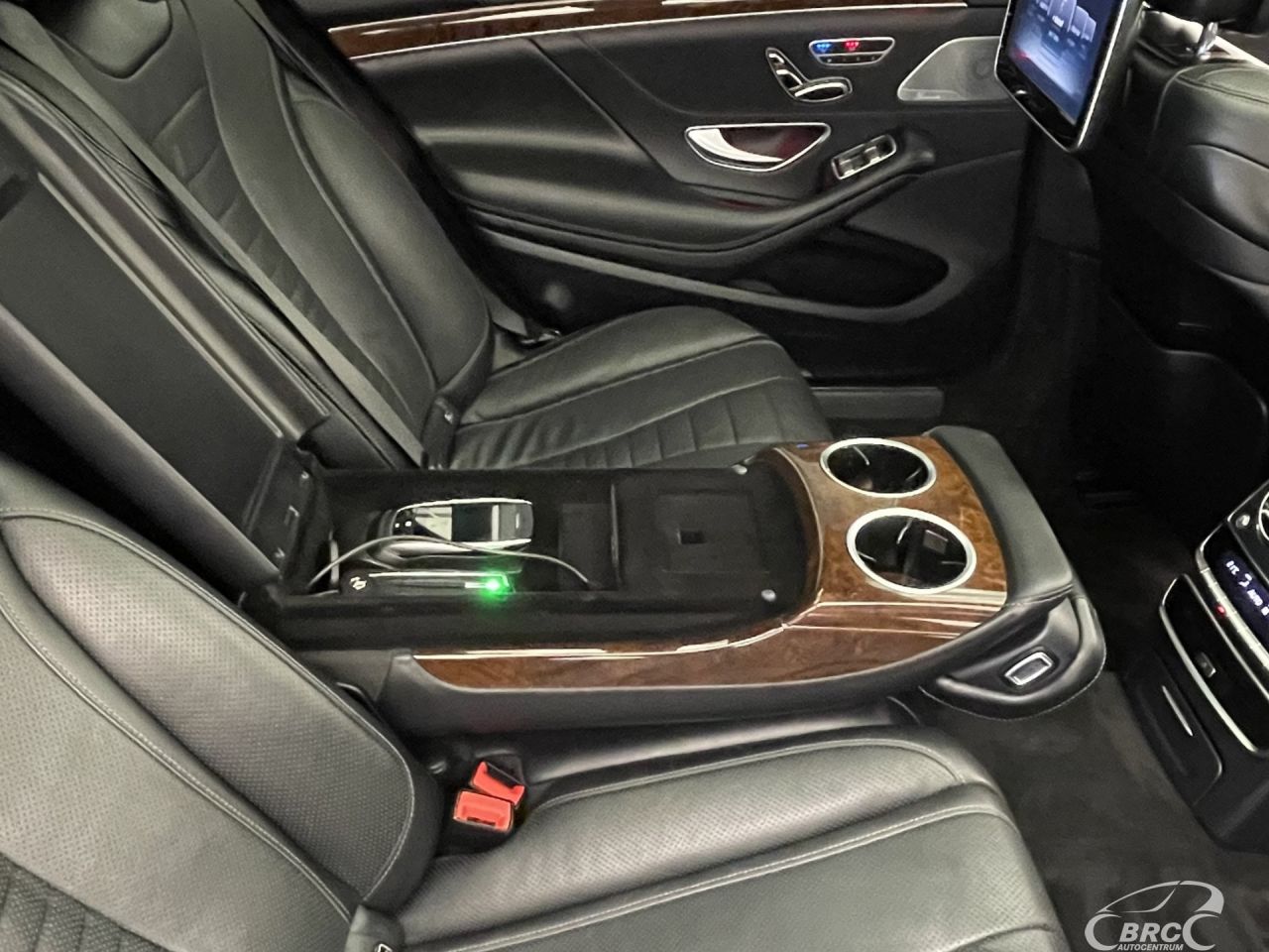 Mercedes-Benz S350 | 12