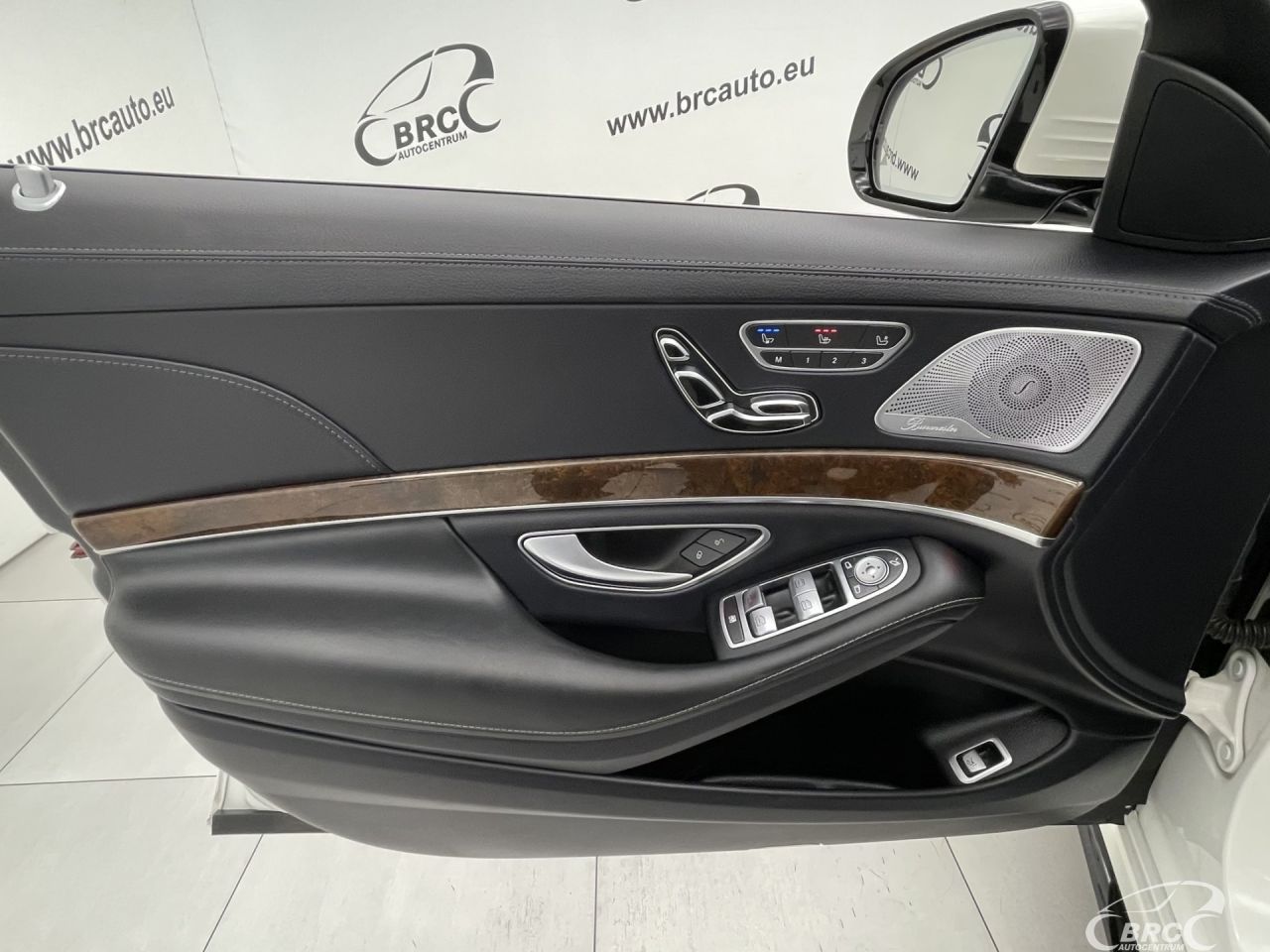 Mercedes-Benz S350 | 27