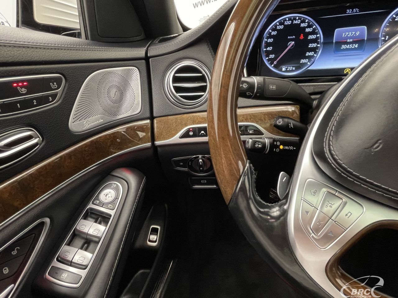 Mercedes-Benz S350 | 40