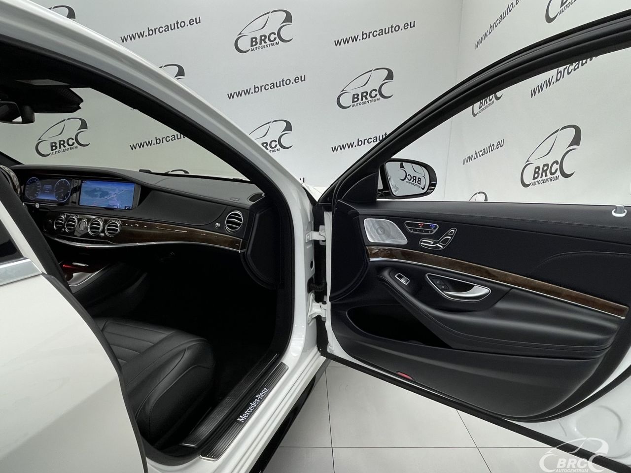 Mercedes-Benz S350 | 7