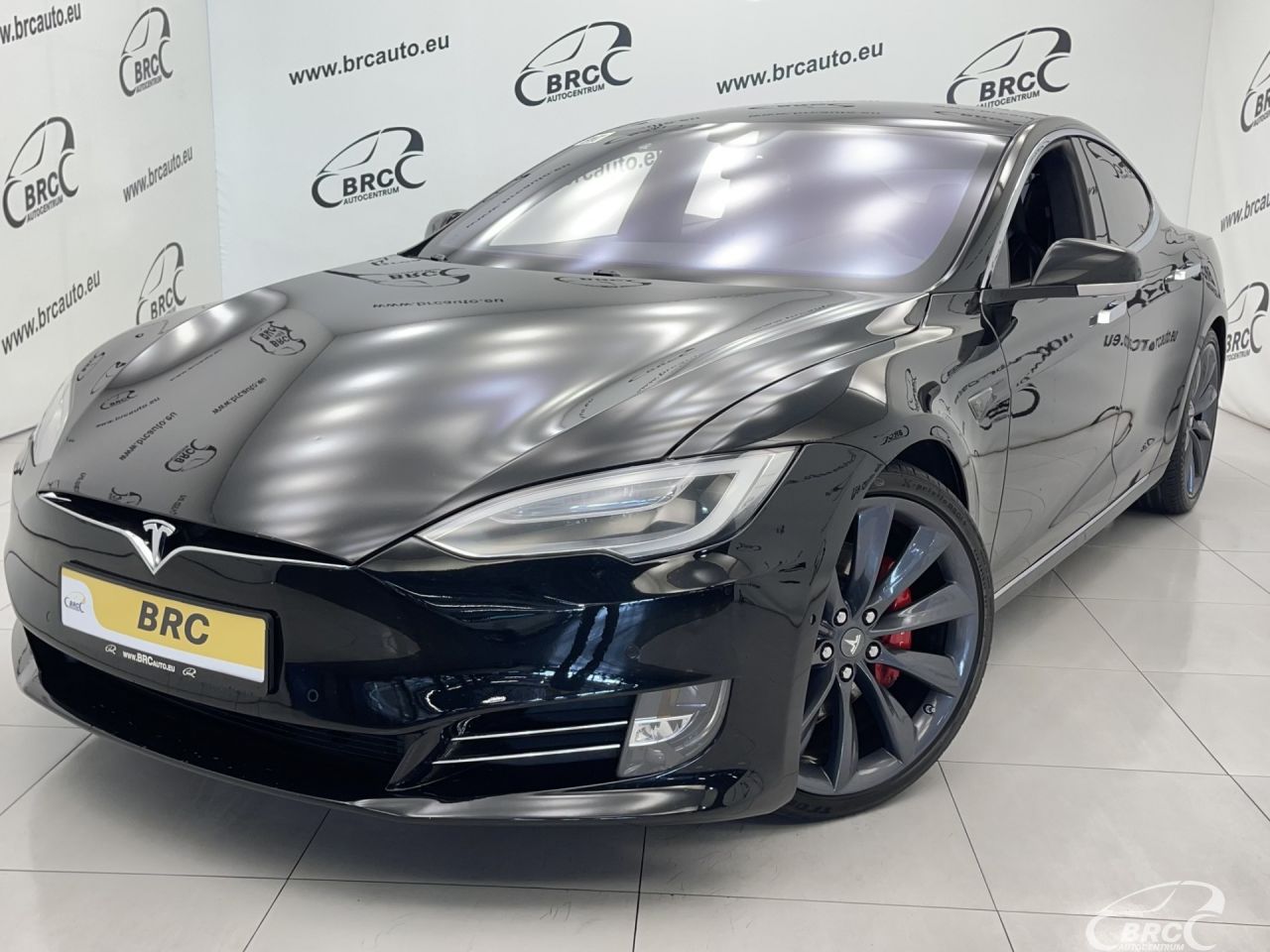 Tesla Model S | 37