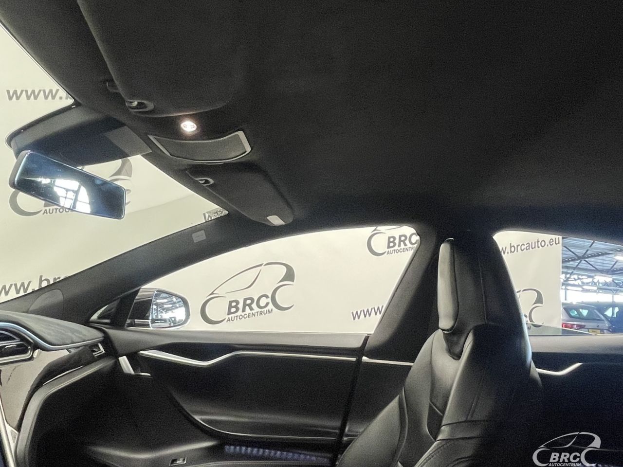 Tesla Model S | 21
