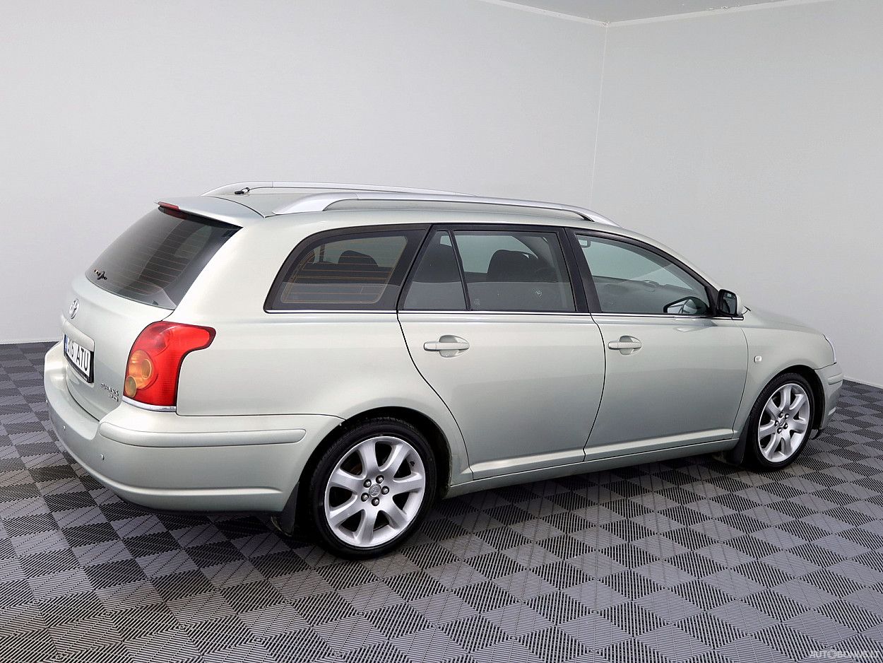 Toyota Avensis | 2