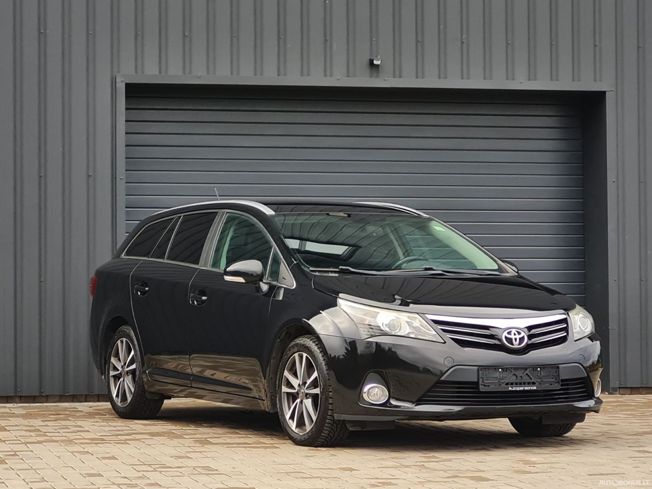 Toyota Avensis | 8
