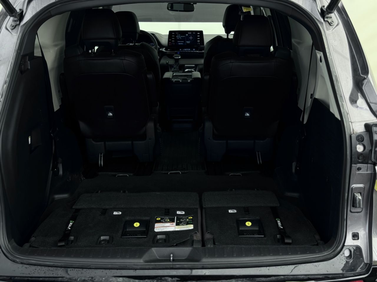 Toyota Sienna | 13