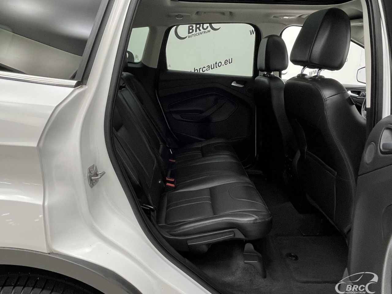 Ford Escape | 11