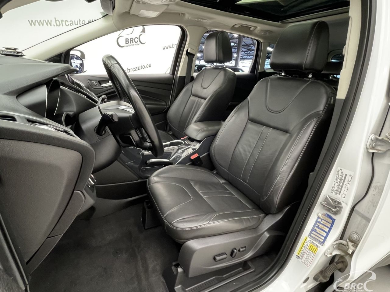Ford Escape | 24